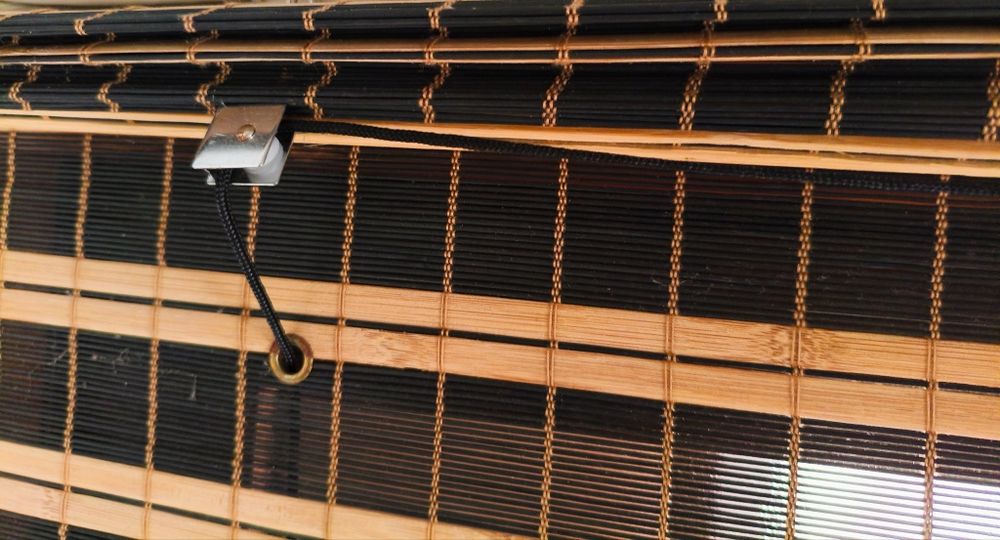 Estore em bambu.64584284994563122