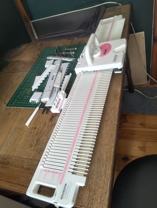 Maszyna dziewiarska Silver Reed LK 100N