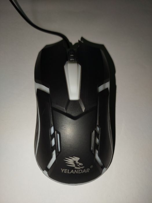Sprzedam mysz przewodową RGB firmy YELANDAR®