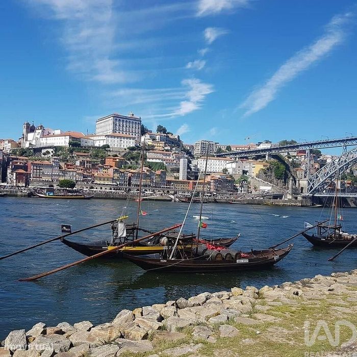 Apartamento T3 em Paços de Ferreira de 126,00 m2