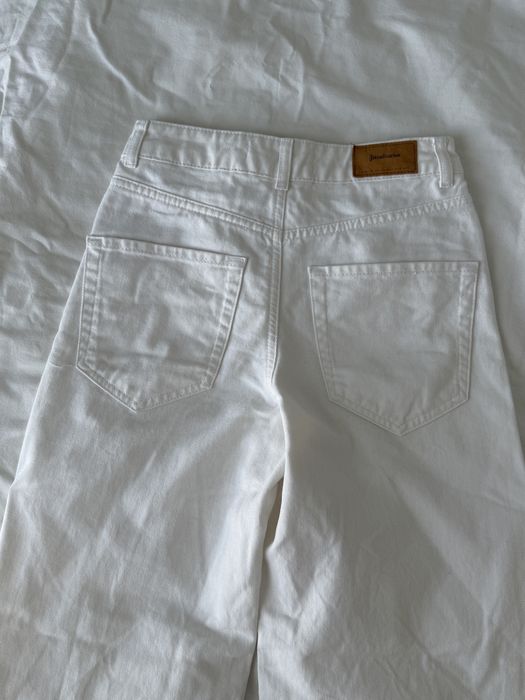 Dżinsy Stradivarius