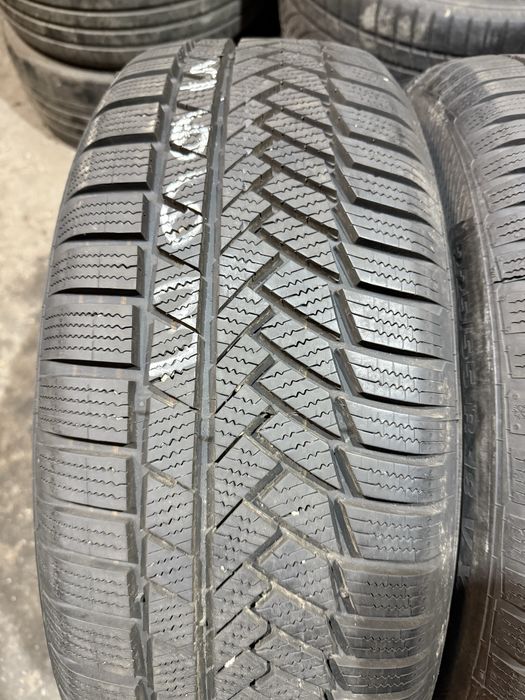 Opony zimowe 225/55/18 Continental 4szt 8,3mm