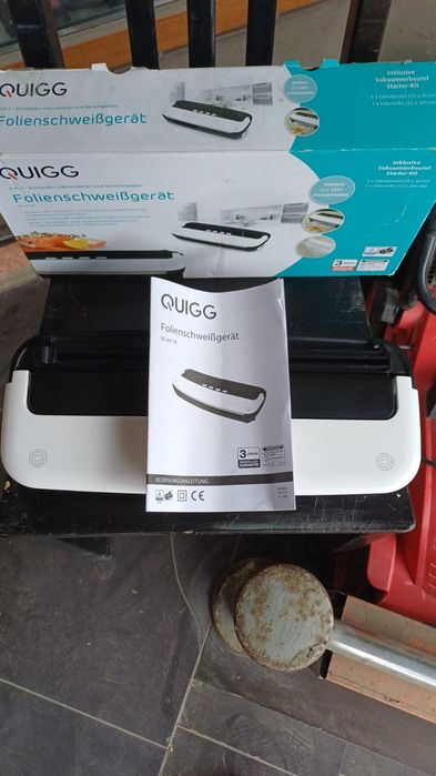 Вакуумний пакувальник QUIG