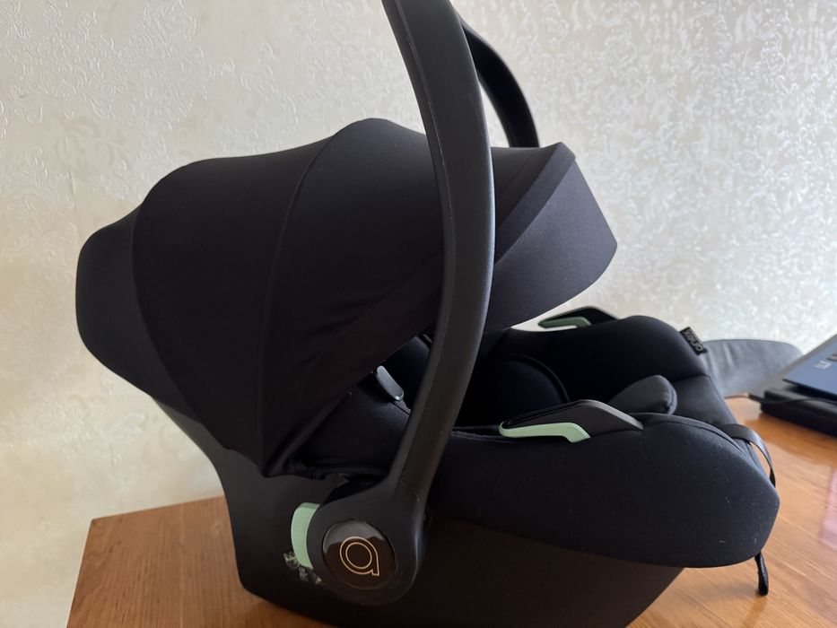 Автолюлька Anex с рождения до 13 кг и адаптеры для установки на шасси