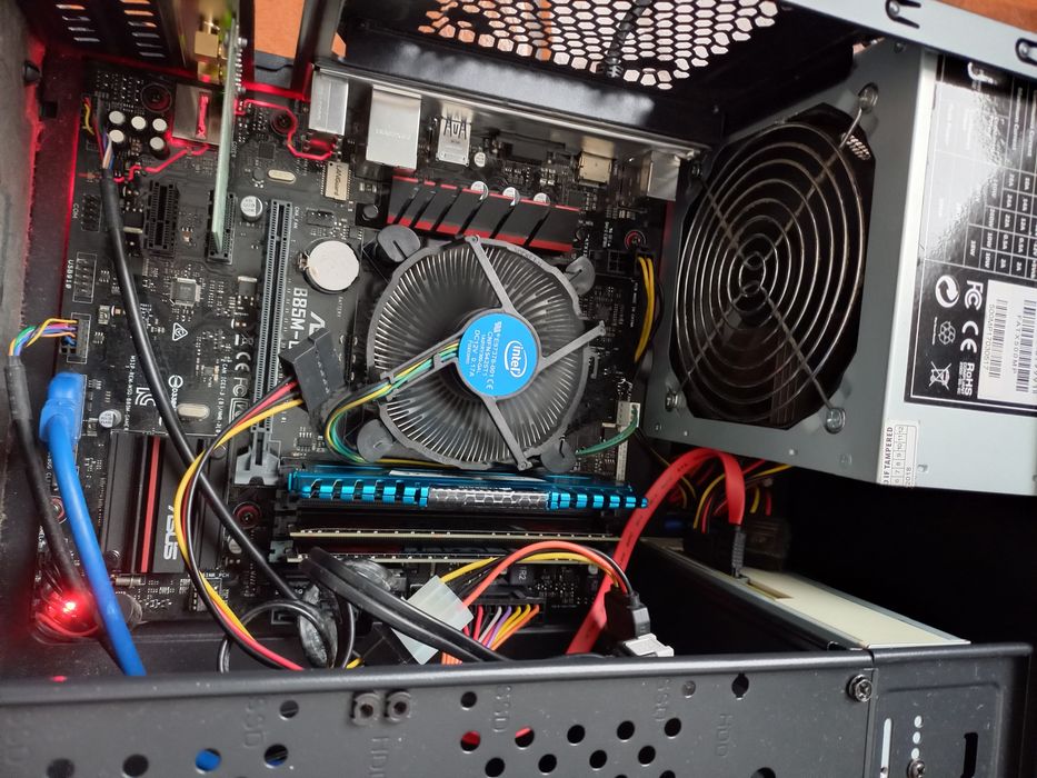 Vendo pc torre i5