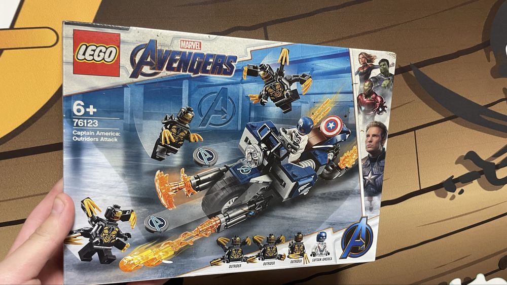 Lego Avengers 76123 atak outriderow