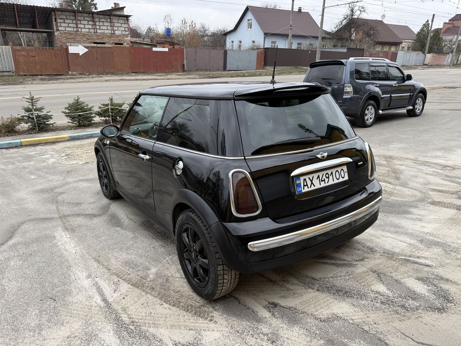 Продам Mini Cooper