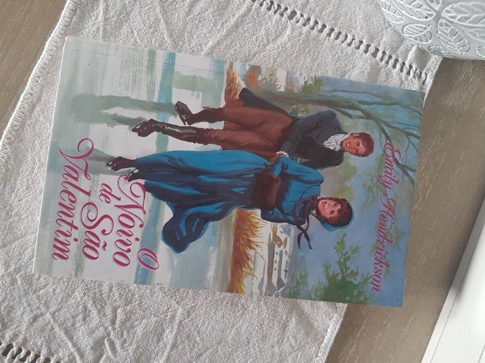 Livro "O Noivo de São Valentim"