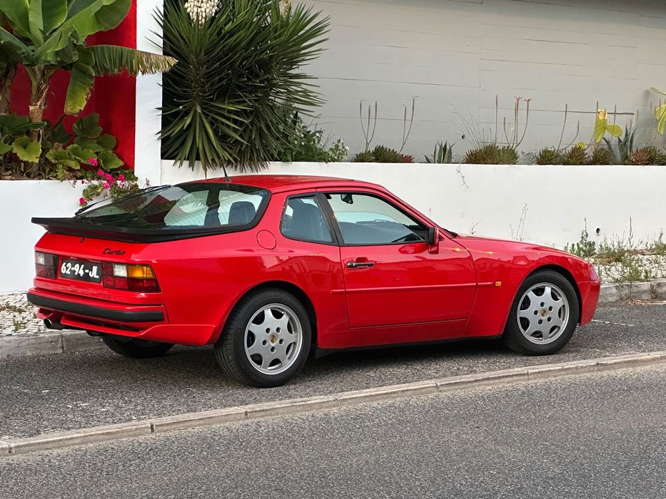 Porsche 944 Turbo