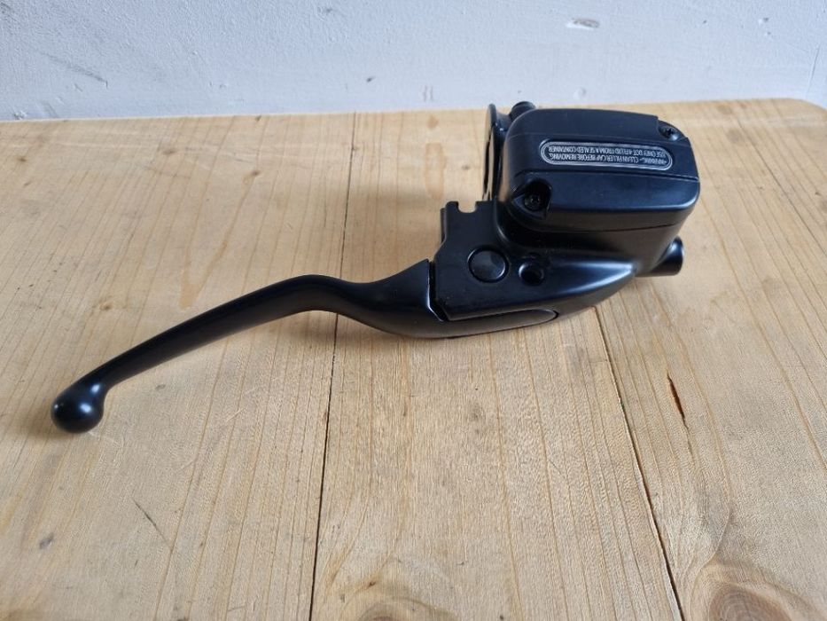pompa hamulcowa brembo harley davidson touring glide