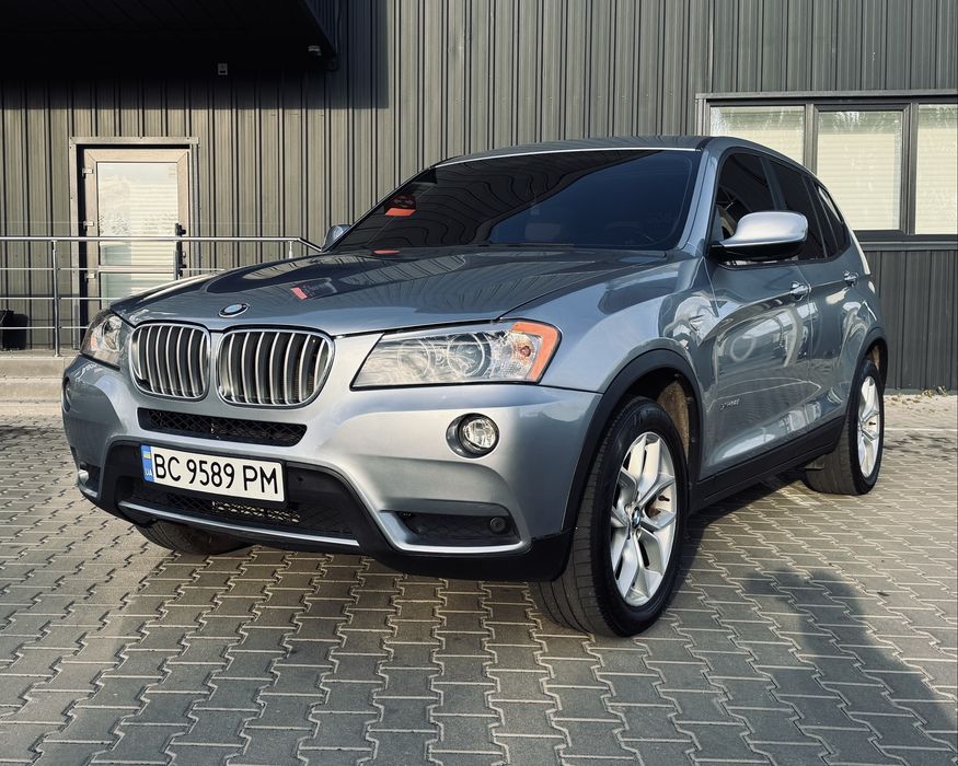 BMW X3 F25 xDrive28i, 2012 рік випуску, бензиновий турбодвигун 2.0 (258 к.с.), повний привід xDrive.