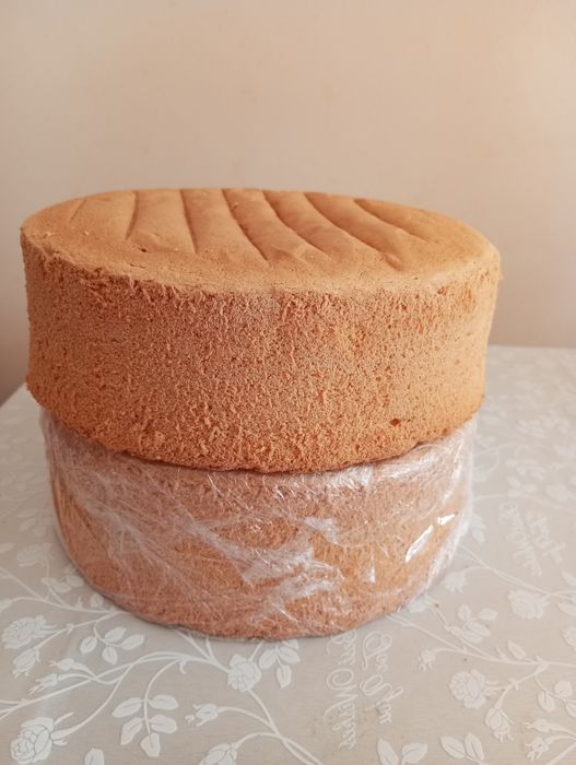 Пропоную домашні бісквіти