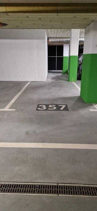 Na wynajem miejsce parkingowe w garażu - Świerzawska 4