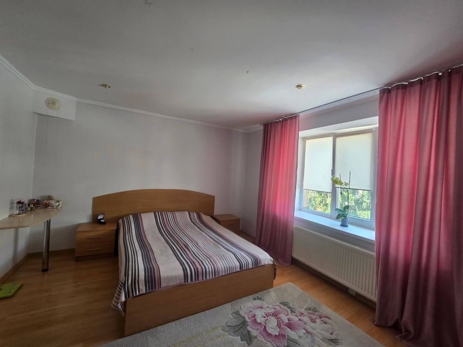 Продаж 3 кім квартири в Центрі