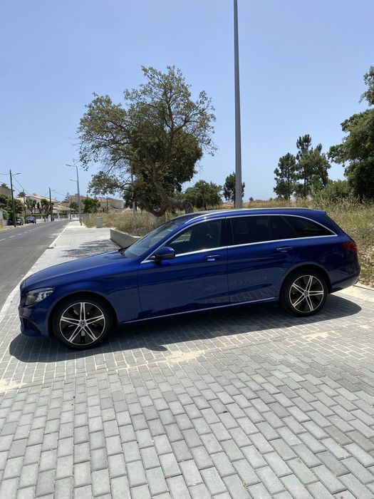 Mercedes C300de T 9G-Tronic iva dedutivel