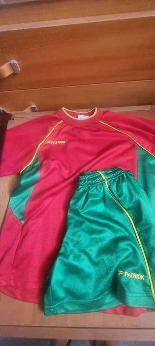 Equipamento de futebol de portugal