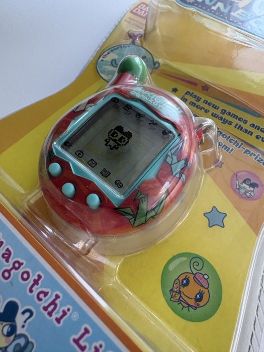 Tamagotchi v4 Bandai