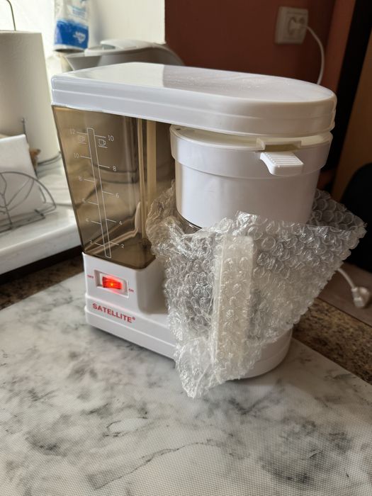 Электрическая кофеварка Mammonlex MM-170