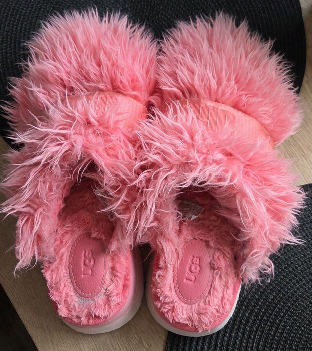 UGG różowe roz. 39 kapcie klapki
