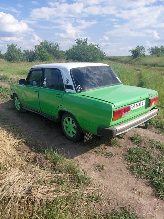 Продам автомобіль ВАЗ 2105