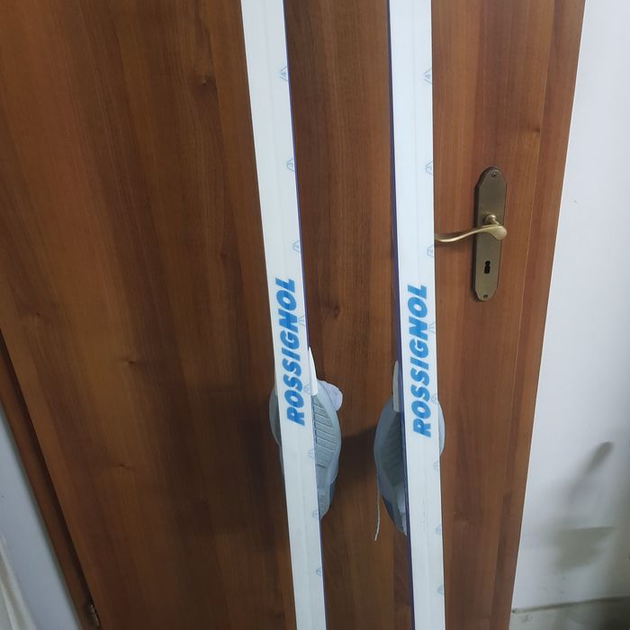 Narty biegowe ROSSIGNOL Atomic