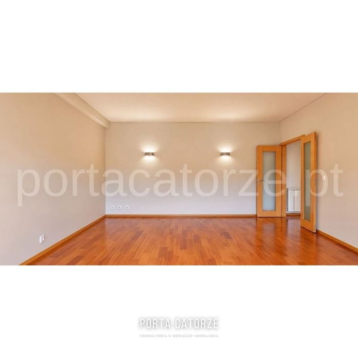 Apartamento T2 | Edif. Barcelense