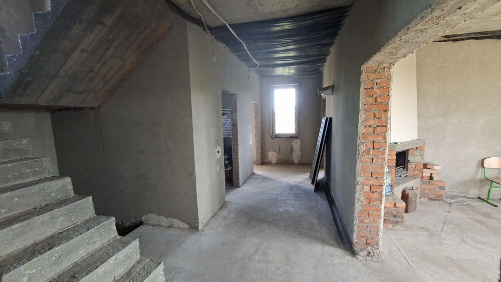 Продаж нового будинку. Комунікації. 10соток землі. Камін. Сад.