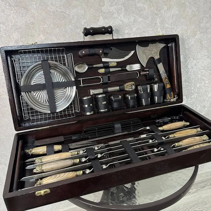 Набори шампурів у дерев’яному кейсі,  подарунок чоловіку на Новий Рік