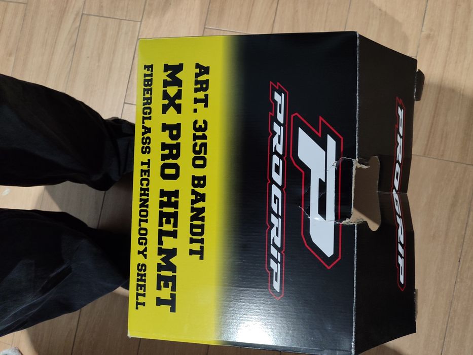 Vendo Capacete PROGRIP CAPACETE 3150 – Vermelho novo+Óculos FMFnovos