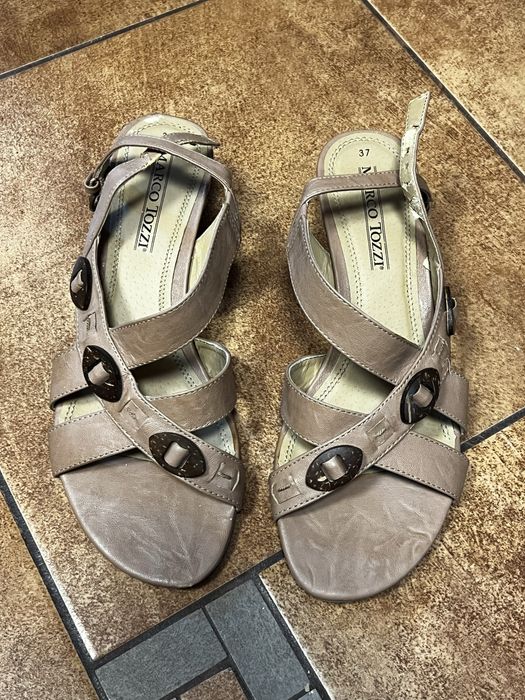 Sandały Marco Tozzi