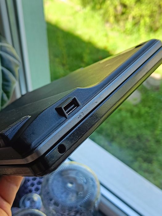 Acer Iconia Tab w501 Win 10 2/32 gb ssd + LTE +Dock