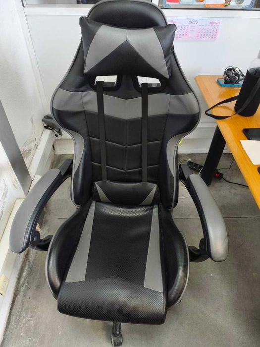 Cadeira Gamer ou trabalho ergonómica