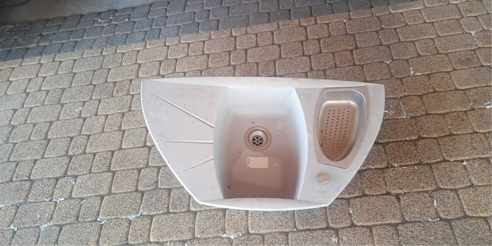 Zlew narożny nowy Franke beżowy