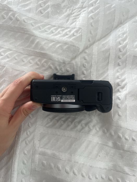 Canon r50 corpo em otimas condições