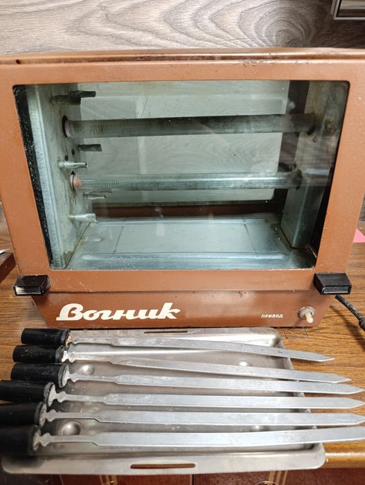 Электрошашлычница Вогник