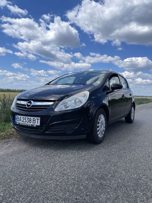 Opel Corsa D 1.0 бензин