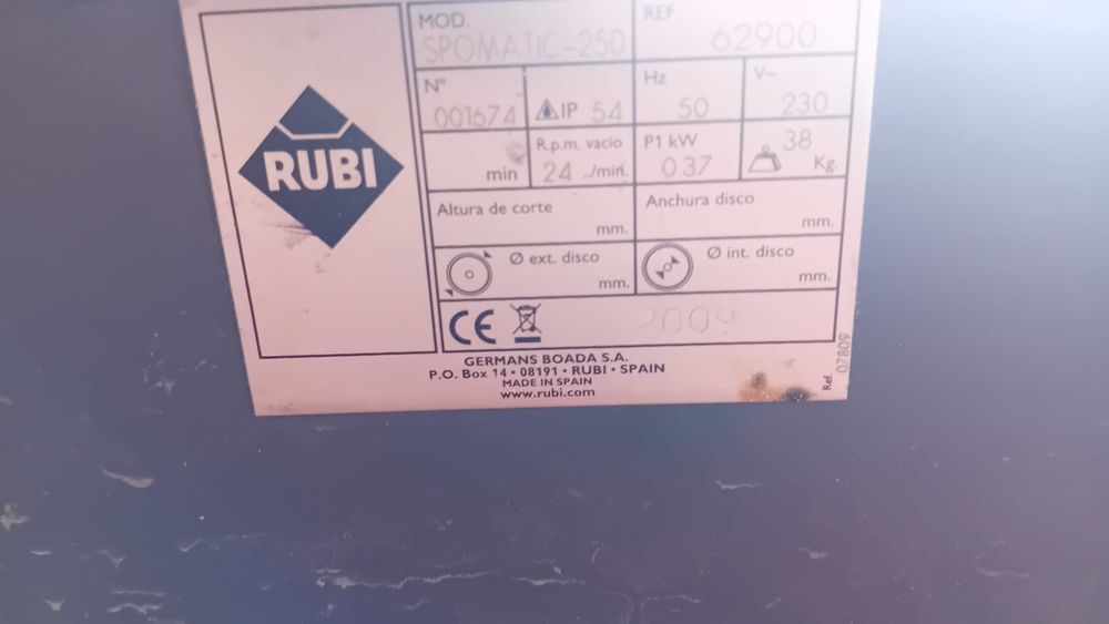 Maquina elétrica de limpeza de juntas Rubi Spomatic 250.62900