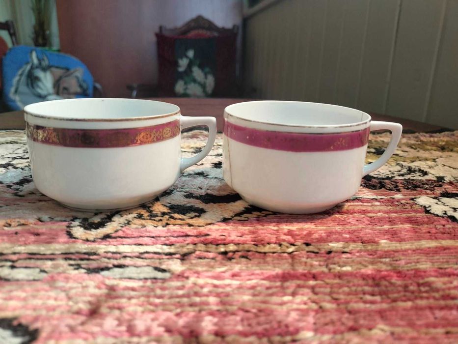 Гарднер. Чашки чайно-кофейные.