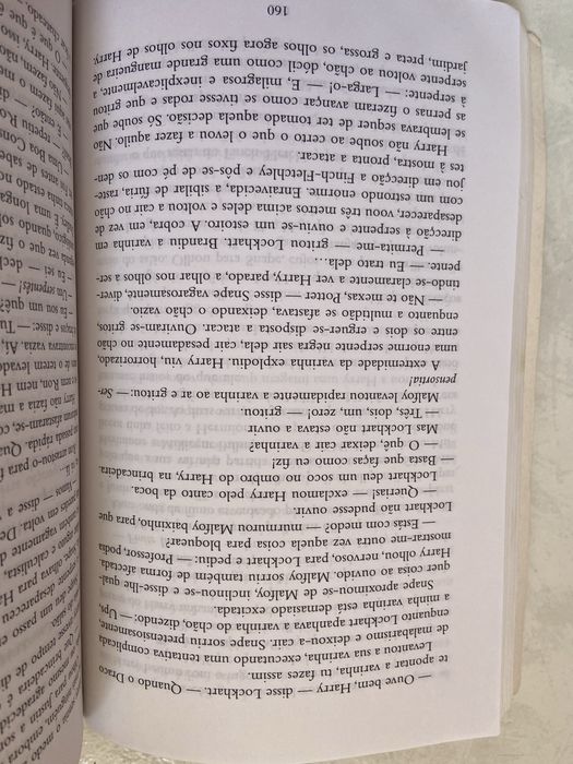 Livro “Harry Potter e a Câmara dos dos Segredos”