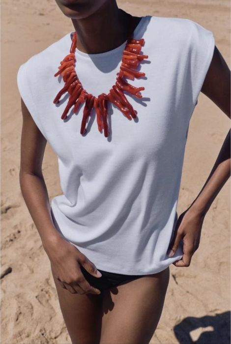 Брюки, штани , футбооки Zara