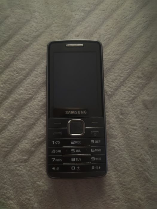Samsung GT-S5610