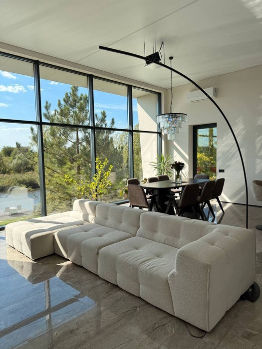 Продам премиум-дом для семьи – комфорт, технологии и безопасность!