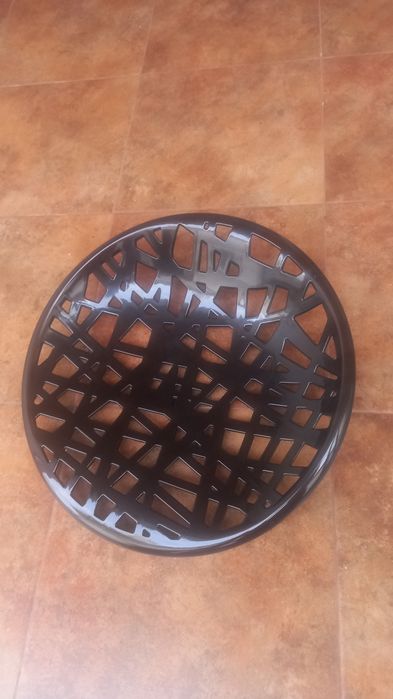 Um assento para banco de pé alto