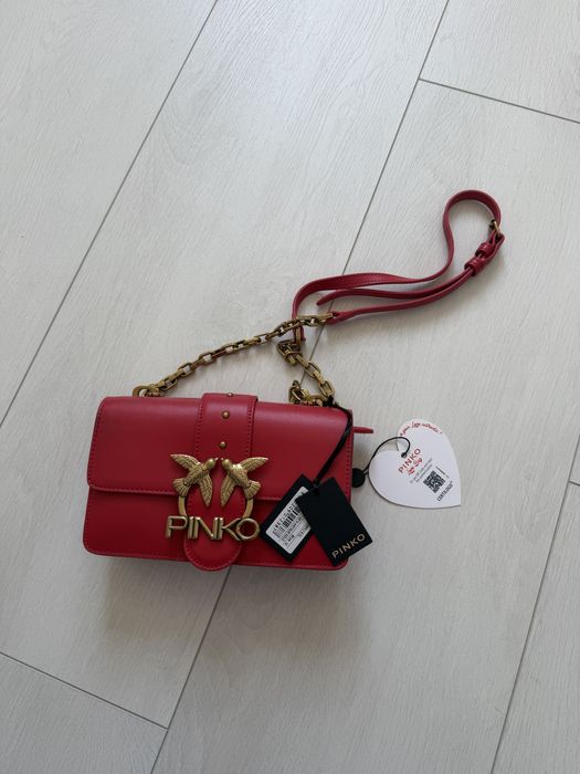 Сумка Pinko оригинал новая, чип присуствует