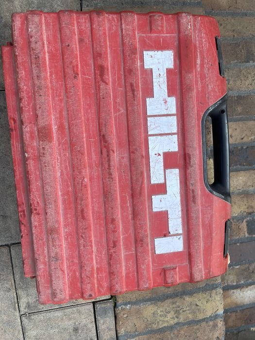 Mlot hilti TE 300 uszkodzony