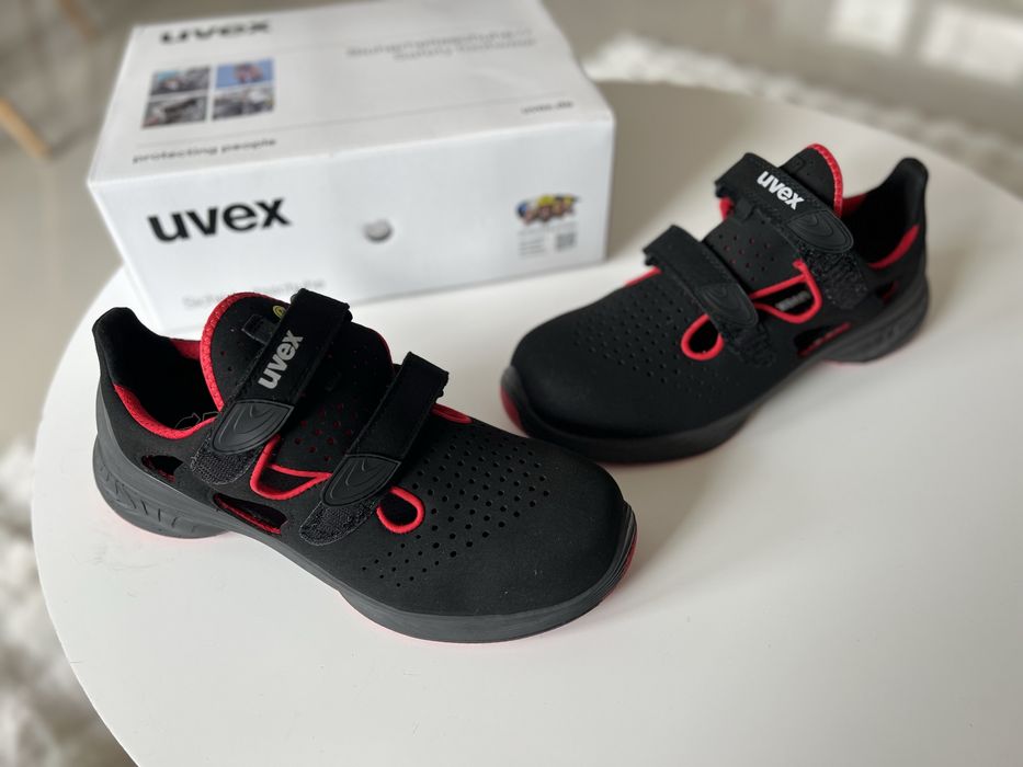 Buty Uvex G2 rozm 43 Nowe