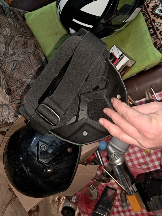 Подам шлем с Маской