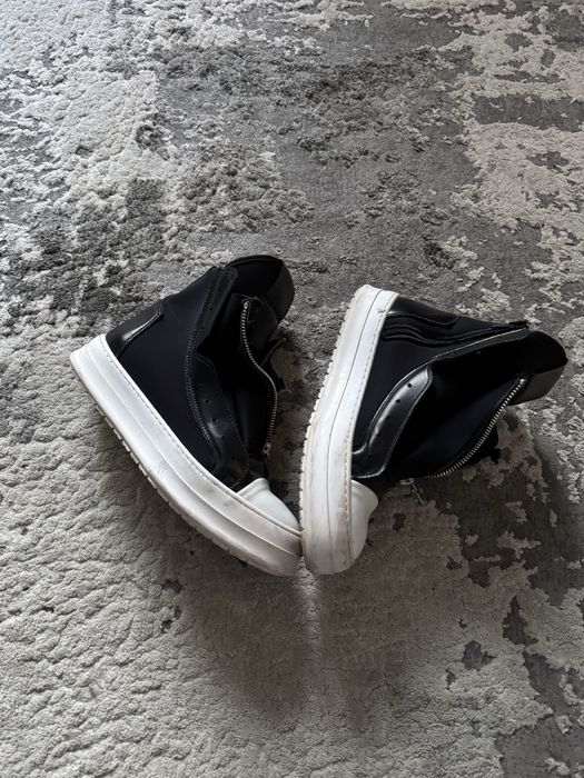 Cinzia araia type double zip синзи ариа , (не Rick owens)