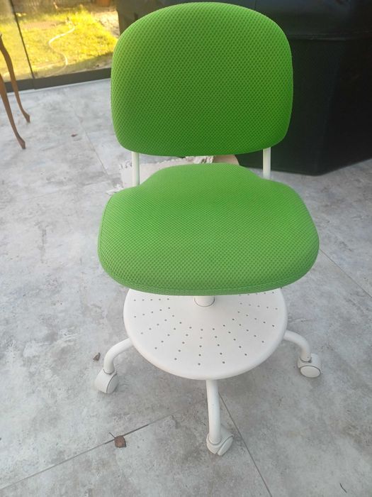 KRZESŁO dziecięce biurowe IKEA VIMUND stan perfekcyjny