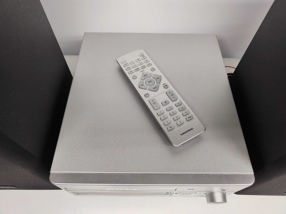Mała wieża Grundig M2050 BT DAB+ Bluetooth MP3 USB RDS MP3 CD